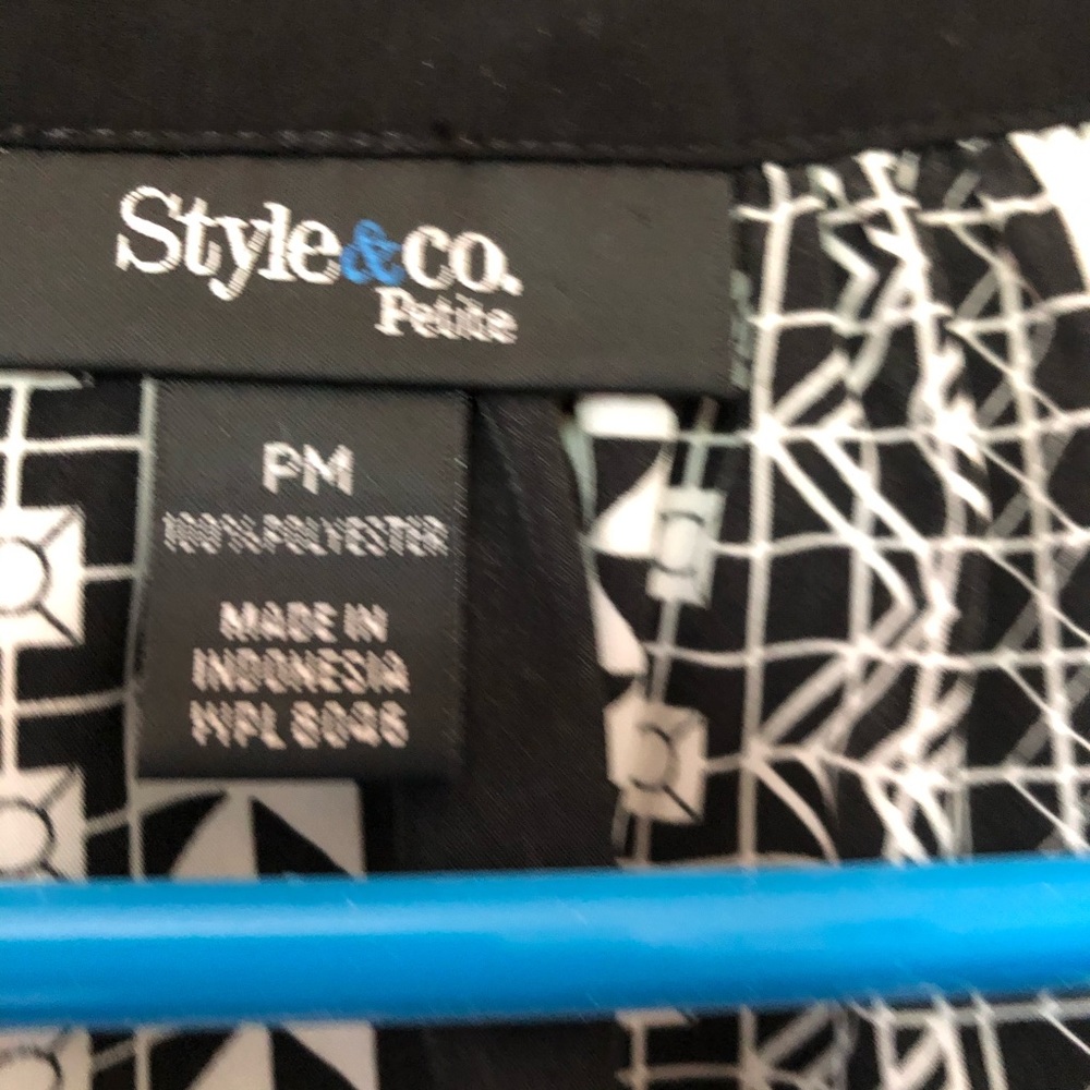 Style & Co top PM - Picture 5 of 6